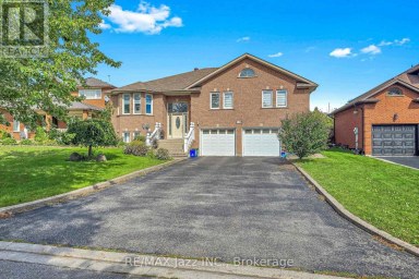 119 ELIZABETH STREET Oshawa (McLaughlin) Ontario photo 2