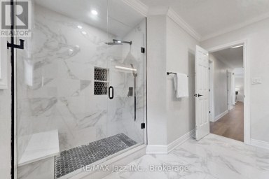 119 ELIZABETH STREET Oshawa (McLaughlin) Ontario photo 25