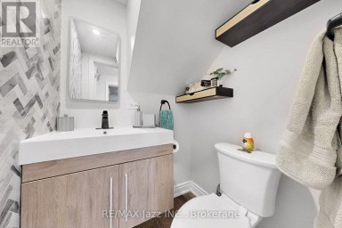 119 ELIZABETH STREET Oshawa (McLaughlin) Ontario photo 35