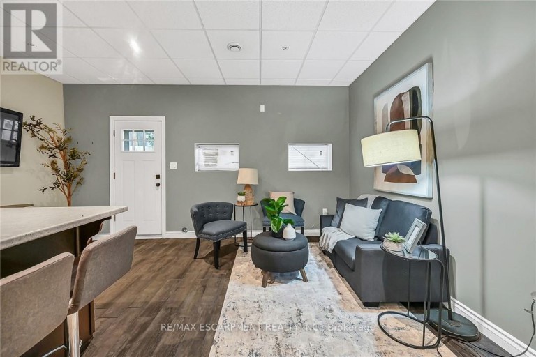 50 KEITH STREET, Hamilton (Industrial Sector), Ontario, L8L3S3