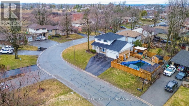 1853 MAPLERIDGE DRIVE, Peterborough (Monaghan Ward 2), Ontario, K9K1R1