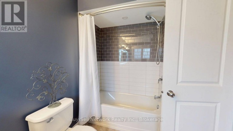 12 SUMMER LANE, Peterborough (Northcrest Ward 5), Ontario, K9L0G4