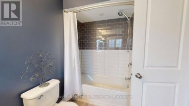 12 SUMMER LANE Peterborough (Northcrest Ward 5) Ontario photo 25