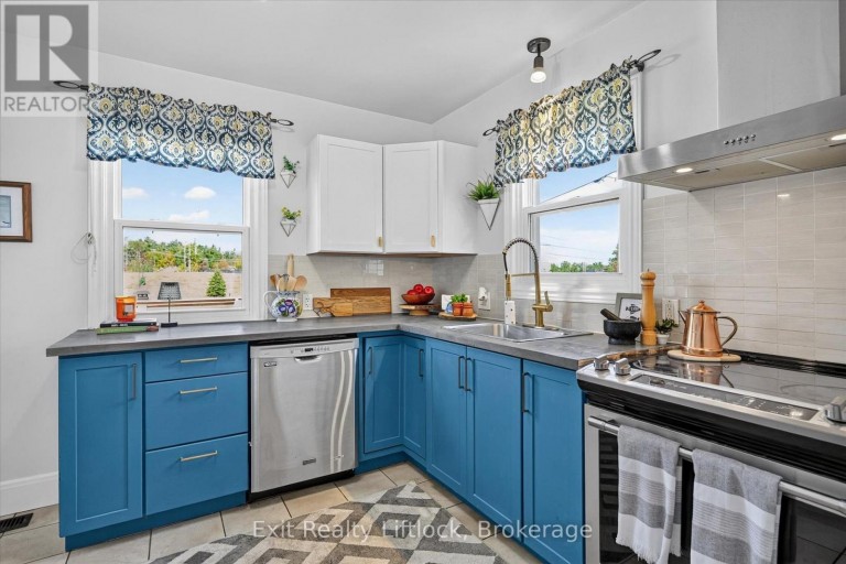 1518 MONAGHAN ROAD, Peterborough (Town Ward 3), Ontario, K9J5N4