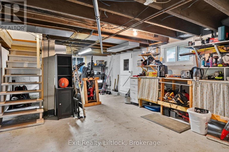 1518 MONAGHAN ROAD, Peterborough (Town Ward 3), Ontario, K9J5N4