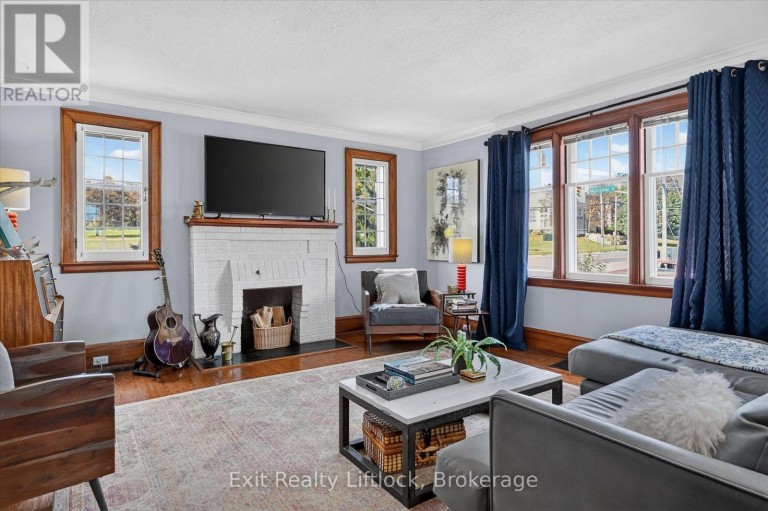 1518 MONAGHAN ROAD, Peterborough (Town Ward 3), Ontario, K9J5N4