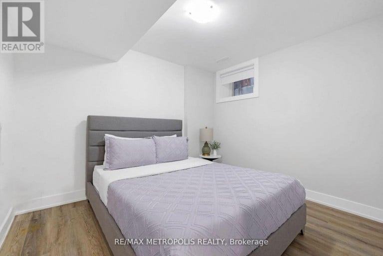 447 - 449 LANSDOWNE AVENUE, Toronto (Dufferin Grove), Ontario, M6H3Y2