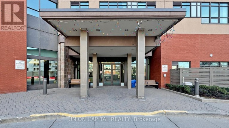 219 - 90 SCOTTFIELD DRIVE, Toronto (Agincourt North), Ontario, M1S5W4