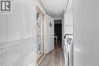 41 Hillpark Trailer Court Whitecourt Alberta photo 13
