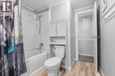 41 Hillpark Trailer Court Whitecourt Alberta photo 15