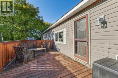 41 Hillpark Trailer Court Whitecourt Alberta photo 4