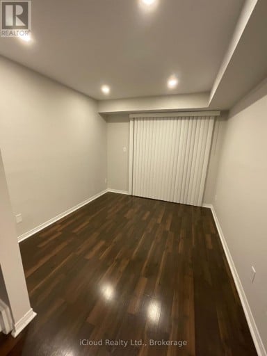 8 - 3070 THOMAS STREET, Mississauga (Churchill Meadows), Ontario, L5M0T2