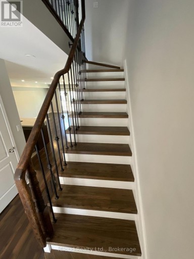 8 - 3070 THOMAS STREET, Mississauga (Churchill Meadows), Ontario, L5M0T2
