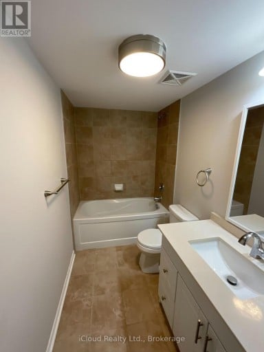8 - 3070 THOMAS STREET, Mississauga (Churchill Meadows), Ontario, L5M0T2