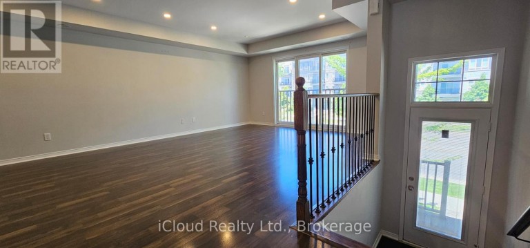 8 - 3070 THOMAS STREET, Mississauga (Churchill Meadows), Ontario, L5M0T2