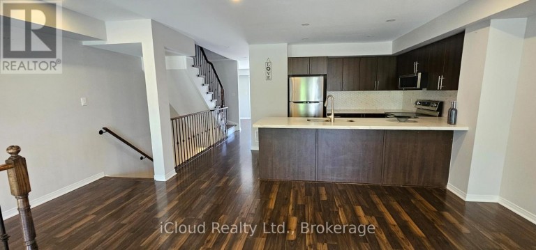 8 - 3070 THOMAS STREET, Mississauga (Churchill Meadows), Ontario, L5M0T2