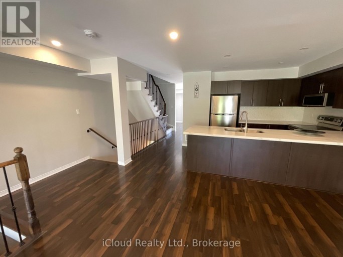 8 - 3070 THOMAS STREET, Mississauga (Churchill Meadows), Ontario, L5M0T2