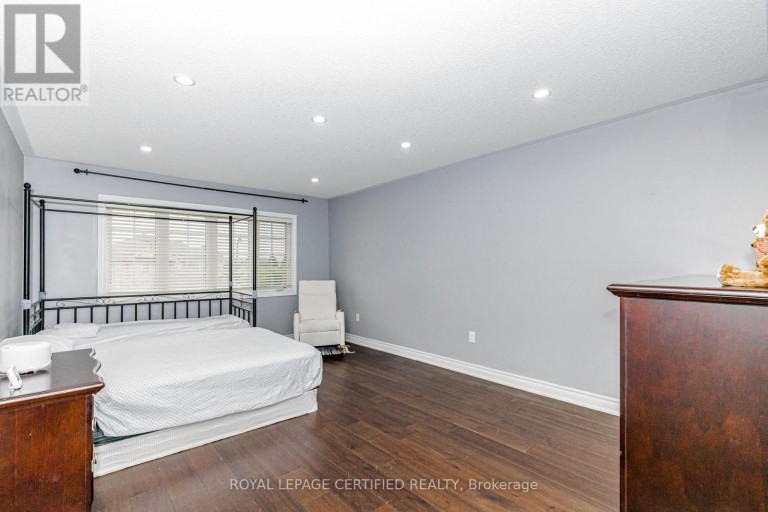 66 HATTON COURT, Brampton (Credit Valley), Ontario, L6Y0H7