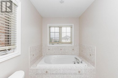 66 HATTON COURT Brampton (Credit Valley) Ontario photo 19