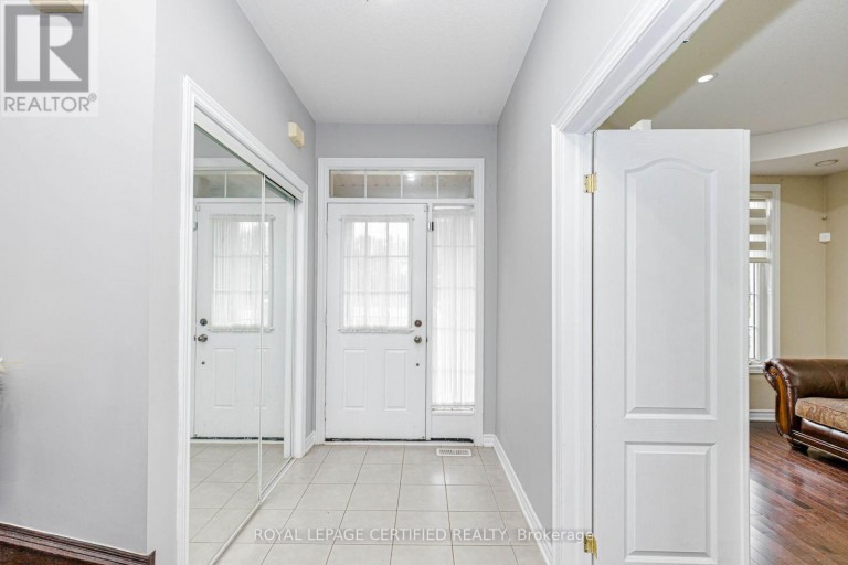 66 HATTON COURT, Brampton (Credit Valley), Ontario, L6Y0H7