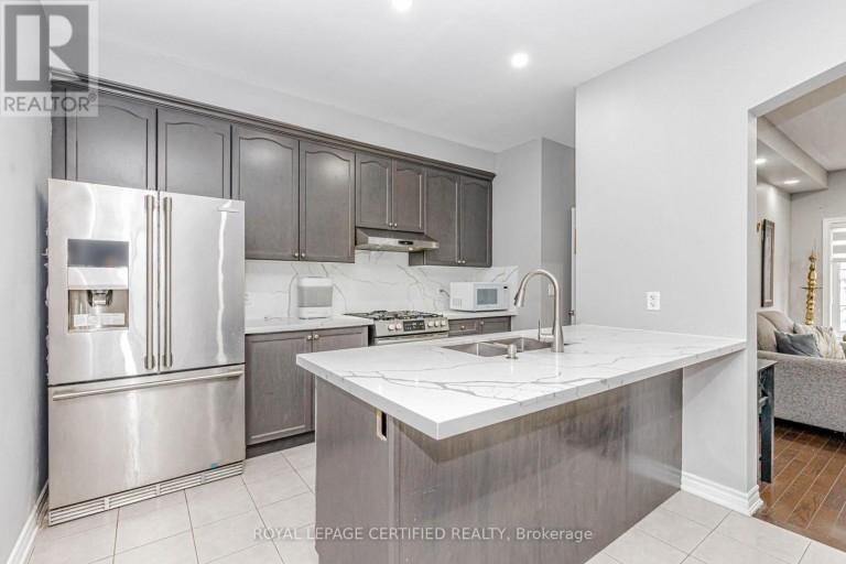 66 HATTON COURT, Brampton (Credit Valley), Ontario, L6Y0H7