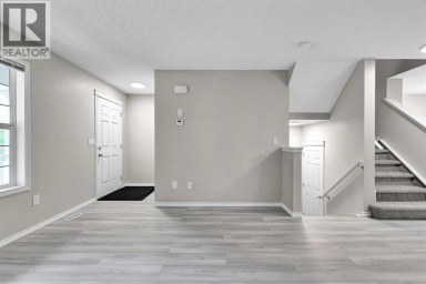 86 Country Village Gate NE Calgary Alberta photo 5