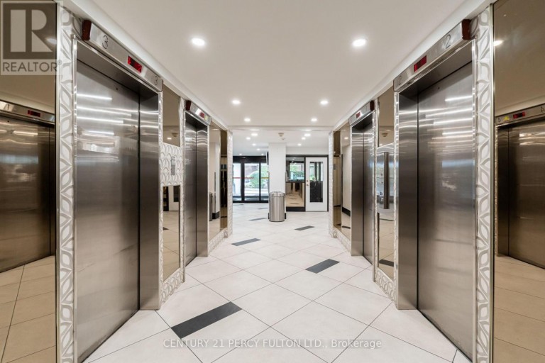 #614 - 5 VICORA LINKWAY, Toronto (Flemingdon Park), Ontario, M3C1A4