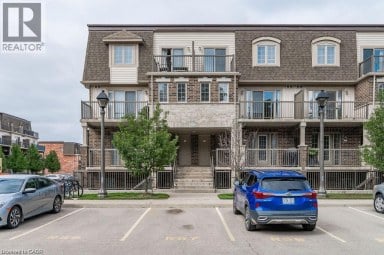 242 RACHEL Crescent Unit# B Kitchener Ontario photo 1