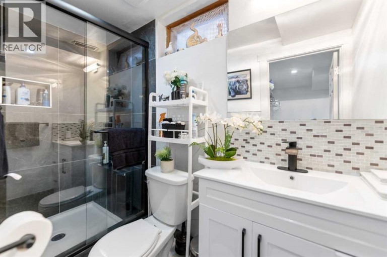 35 Templemont Drive NE, Calgary, Alberta, T1Y4Z5
