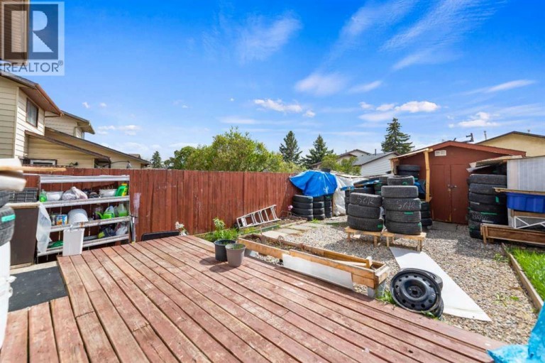 35 Templemont Drive NE, Calgary, Alberta, T1Y4Z5
