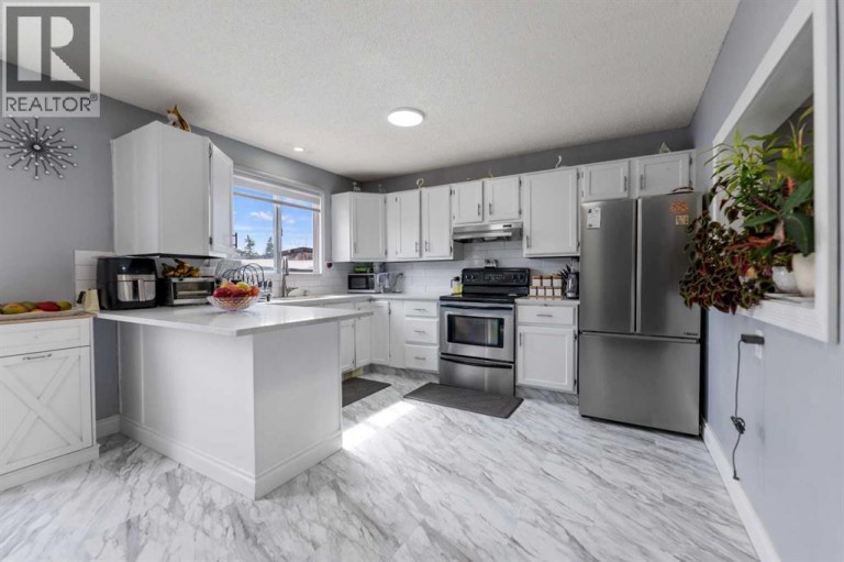 35 Templemont Drive NE, Calgary, Alberta, T1Y4Z5