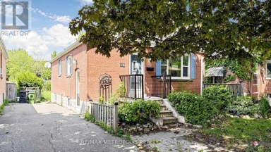 10 DAVIDSON AVENUE Toronto (Clairlea-Birchmount) Ontario photo 4