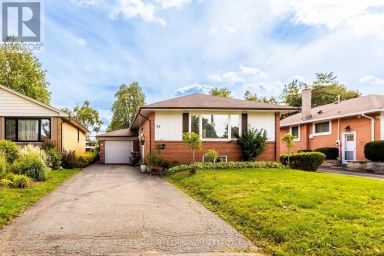 39 CHECKENDON DRIVE Toronto (Rexdale-Kipling) Ontario photo 1