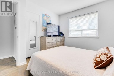 39 CHECKENDON DRIVE Toronto (Rexdale-Kipling) Ontario photo 17