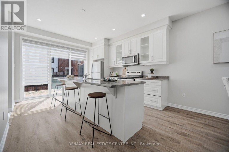 25 - 975 WHITLOCK AVENUE, Milton (CB Cobban), Ontario, L9E1S9