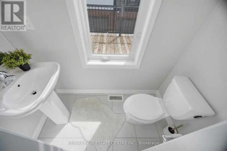 25 - 975 WHITLOCK AVENUE, Milton (CB Cobban), Ontario, L9E1S9
