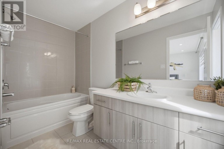 25 - 975 WHITLOCK AVENUE, Milton (CB Cobban), Ontario, L9E1S9