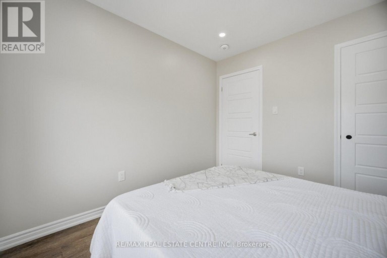 25 - 975 WHITLOCK AVENUE, Milton (CB Cobban), Ontario, L9E1S9