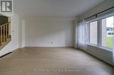 73 FEDERICA CRESCENT Wasaga Beach Ontario photo 10