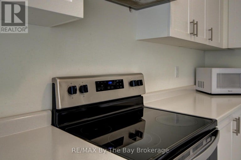 73 FEDERICA CRESCENT, Wasaga Beach, Ontario, L9Z0N5