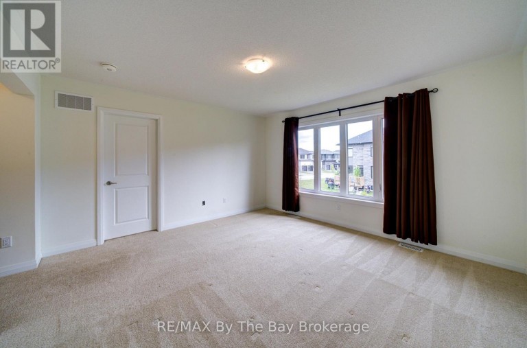 73 FEDERICA CRESCENT, Wasaga Beach, Ontario, L9Z0N5