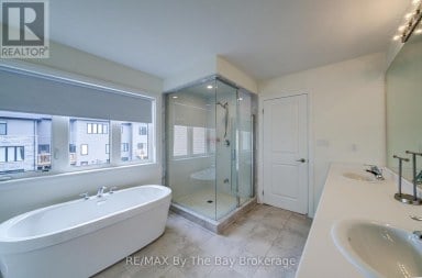 73 FEDERICA CRESCENT Wasaga Beach Ontario photo 29