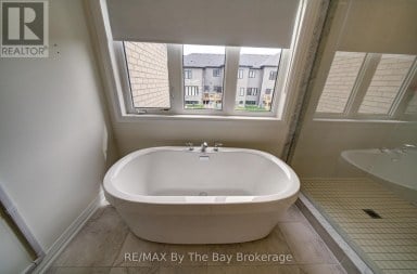 73 FEDERICA CRESCENT Wasaga Beach Ontario photo 31