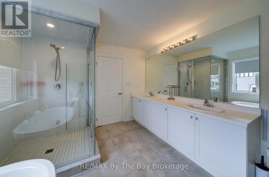 73 FEDERICA CRESCENT Wasaga Beach Ontario photo 32