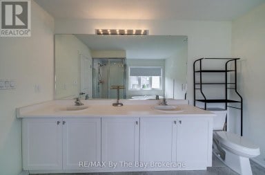 73 FEDERICA CRESCENT Wasaga Beach Ontario photo 33