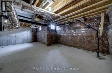 73 FEDERICA CRESCENT Wasaga Beach Ontario photo 44