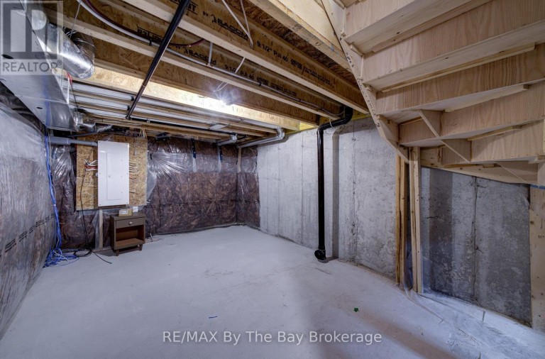73 FEDERICA CRESCENT, Wasaga Beach, Ontario, L9Z0N5