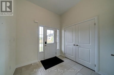 73 FEDERICA CRESCENT Wasaga Beach Ontario photo 5