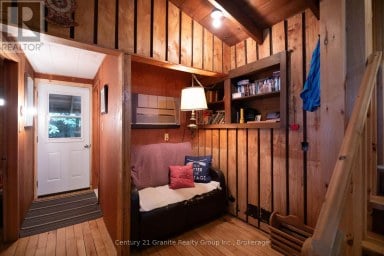 4943 KENNISIS LAKE ROAD Dysart et al (Havelock) Ontario photo 3