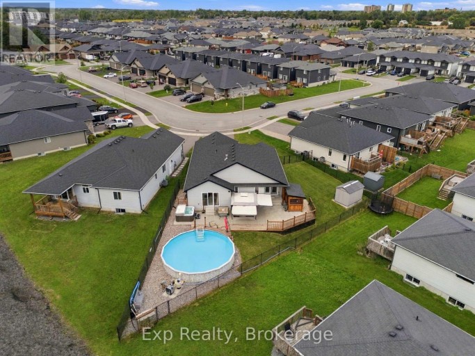 14 LEHTINEN CRESCENT, Belleville (Belleville Ward), Ontario, K8P4G5